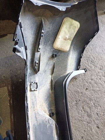 Бампер задній 5G6807421BK VAG