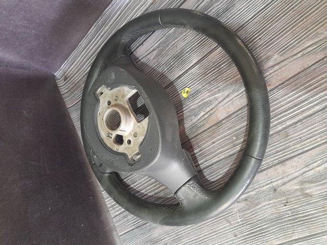 Руль 5K0419091JE74 VAG