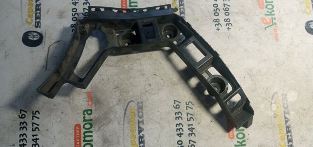 Направляюча заднього бампера, ліва 5K6807393C VAG