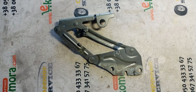 Петля капота, права 5M0823302 VAG