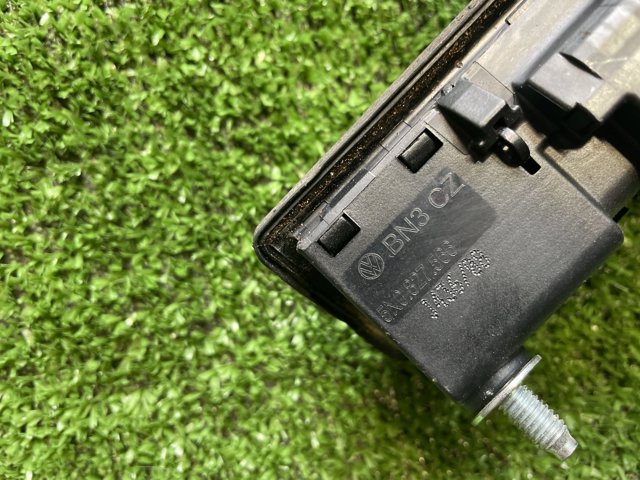 Ручка ляди, зовнішня 5N0827566 VAG