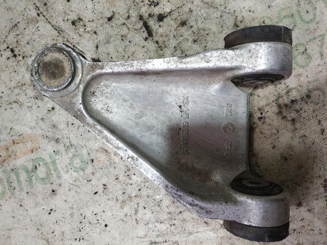 Важіль передньої підвіски верхній, лівий 60651939 FIAT