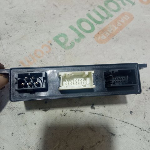 Блок комфорту передніх дверей 61356904247 BMW