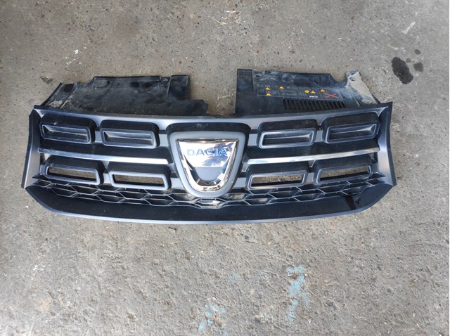 Решітка 623107554R RENAULT