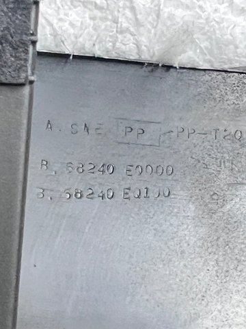 Облицювання щитка приладів "торпедо" 68240EQ000 NISSAN