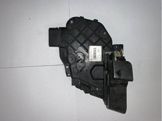 Замок двері правої передньої 6M2AR26412EC FORD