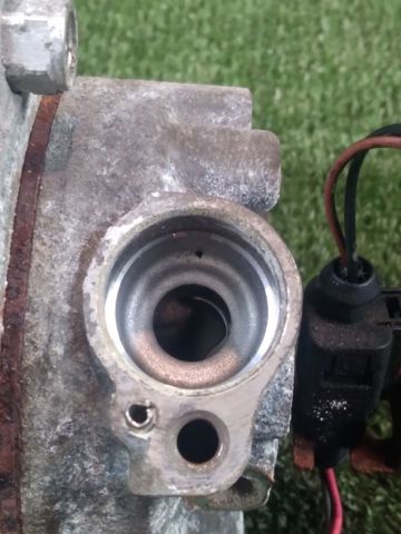 Компресор кондиціонера 6Q0820803D VAG