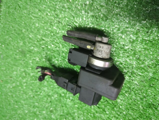 Клапан соленоїд регулювання заслонки EGR 70027200 HYUNDAI