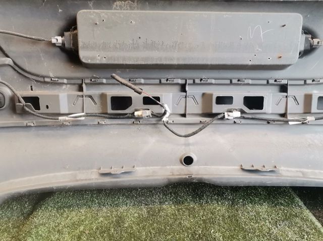 Буфер (бампер) задній 7410Y8 PEUGEOT