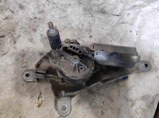 Двигун склоочисника заднього скла 7700308805 RENAULT