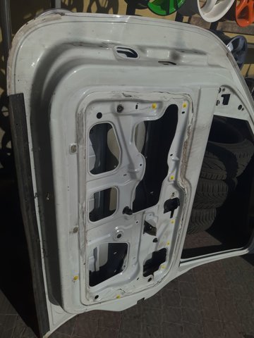 Пасажирські передні двері 7751471746 RENAULT