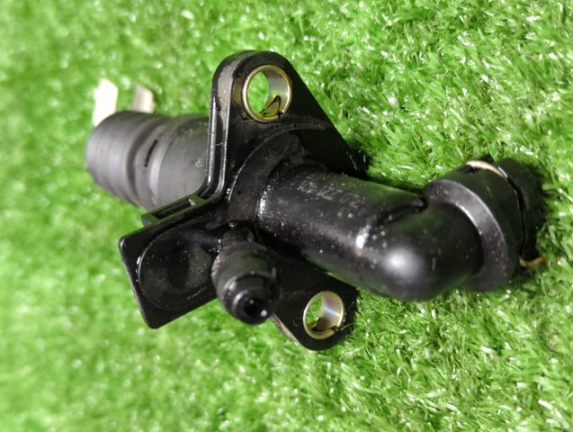 Циліндр зчеплення 7L0721401 VAG