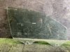 Скло пасажирських дверей Порше Каєн