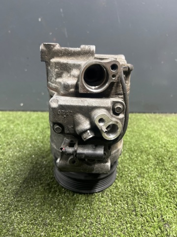 Насос кондиціонера 7L6820803F VAG