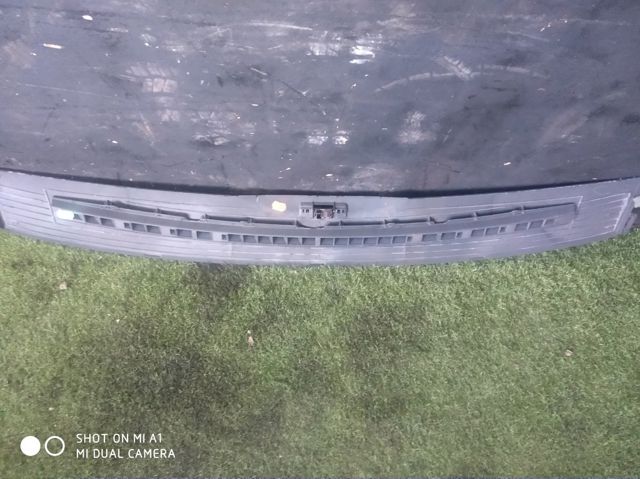 Панель передня "торпедо" 7L6857003AP VAG