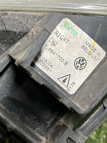 Права протитуманні фари 7L6941700B VAG