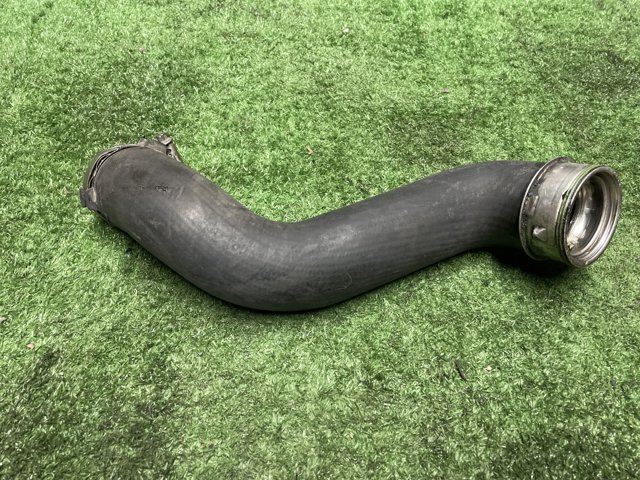 Трубка, що нагнітається 7M3145737C VAG
