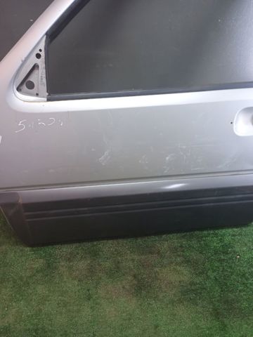 Водійські двері 801011F231 NISSAN