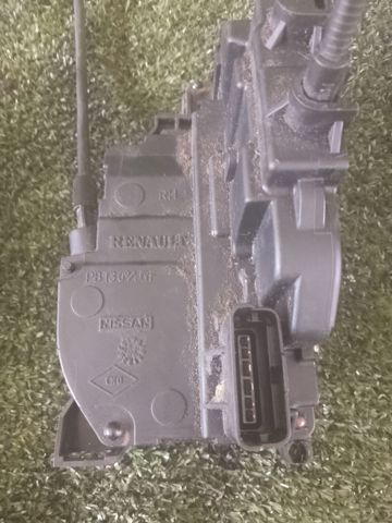 Замок двері правої передньої 805020009R RENAULT