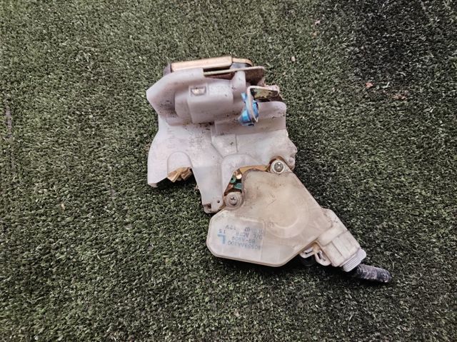 Замок дверей водія 80503AA260 NISSAN