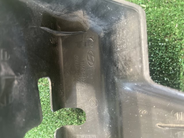 Захист замку капота 81149H1000 HYUNDAI