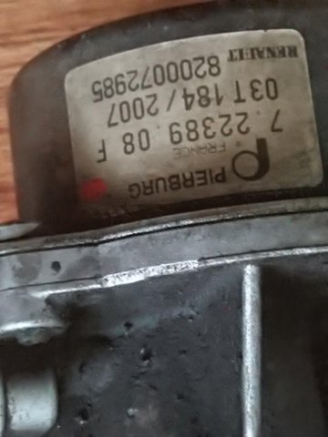 Насос вакуумний 8200072985 RENAULT