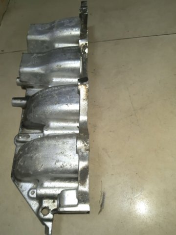 Колектор впускний нижній 8200329496 RENAULT