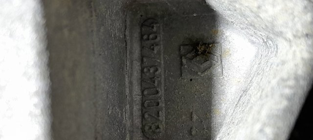 Права подушка мотора 8200437464 RENAULT