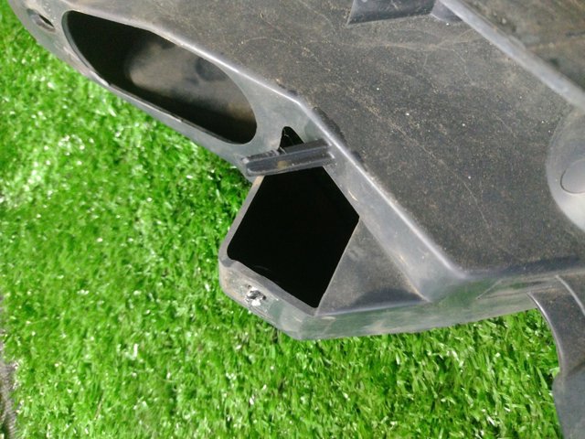 Кронштейн бампера переднього, правий 8200479718 RENAULT