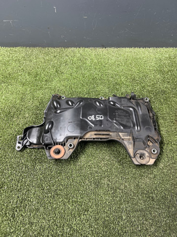 Кришка двигуна декоративна 8200672464 NISSAN
