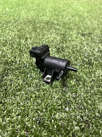 Клапан соленоїд регулювання заслонки EGR 8200762162 NISSAN