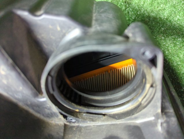 Корпус повітряного фільтра 8200947663 RENAULT