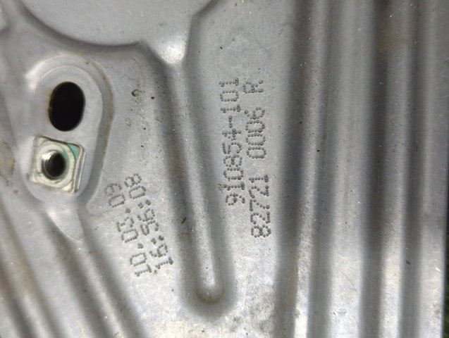 Механізм склопідйомника двері задньої, лівої 827210006R RENAULT