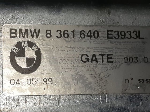 Склоочисник дверей задка 8361640 BMW