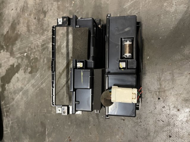 Кришка підлокітника 846403E051CY HYUNDAI