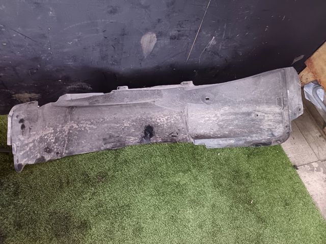 Підкрилок заднього крила, правий 868223E510 HYUNDAI