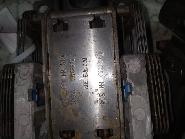 Рульова колонка 8D0419502 VAG