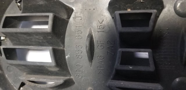 Решітка Audi A4 B5