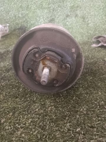 Права опора двигуна 8E0199382B VAG