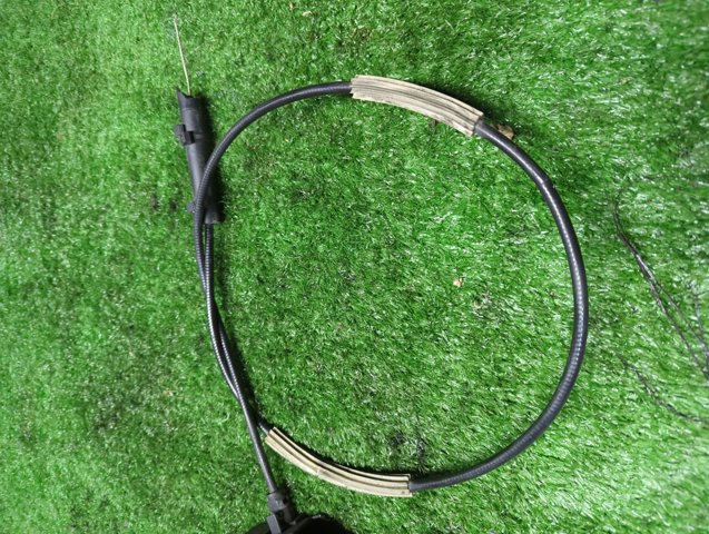 Замок кришки капота 8K0823509F VAG