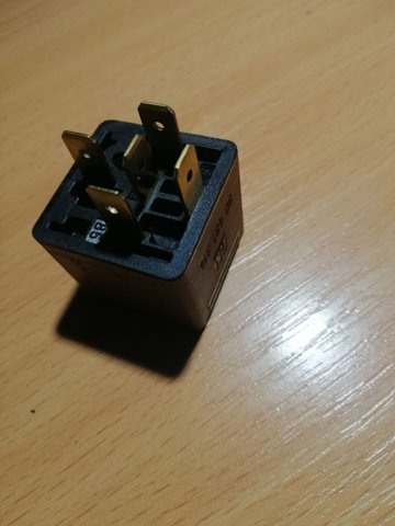Реле електричне багатофункціональне 90491314 GM