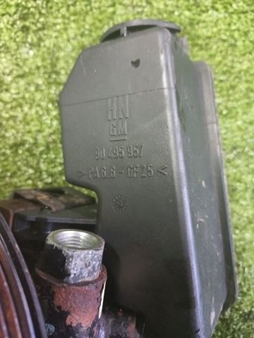 Насос гідропідсилювача механізму кермового управління 90495957 OPEL