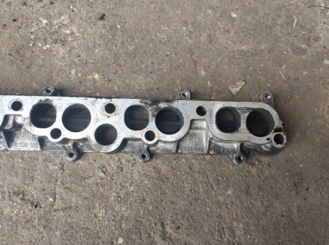 Повітряна заслонка колектора 90500932 OPEL