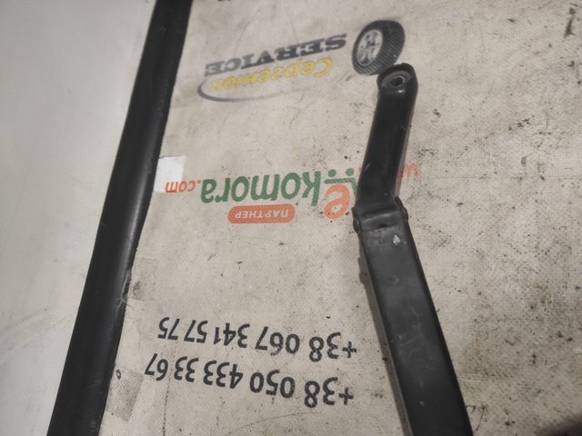 Ричаг склоочисника 90504174 OPEL