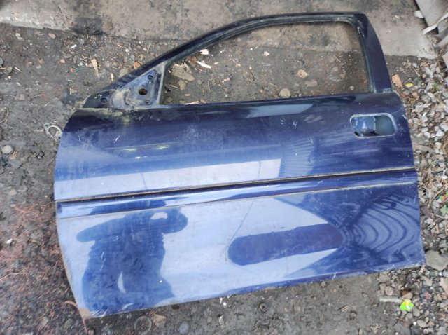 Двері передні, ліві 90508225 OPEL