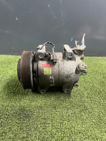 Компресор кліматичної установки 92600EB30A NISSAN