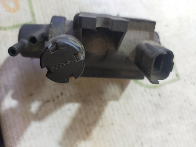 Перетворювач тиску (соленоїд) наддуву / EGR 9645029180 PEUGEOT