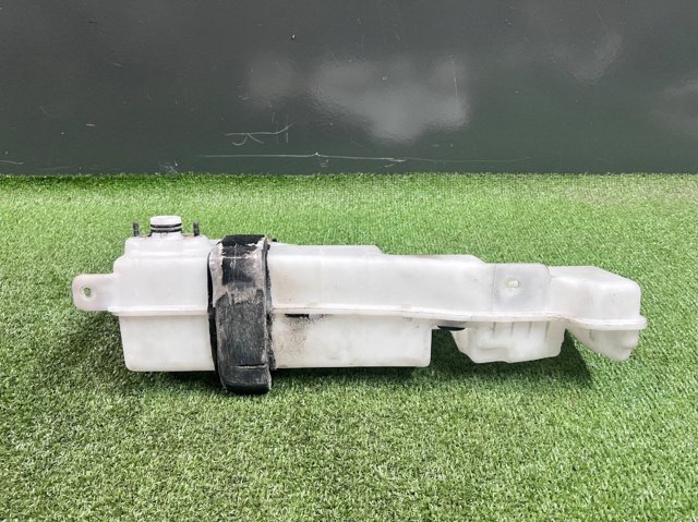 Бачок омивача скла 98610H1001 HYUNDAI