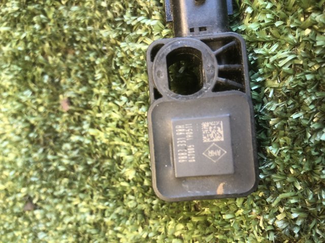 Датчик AIRBAG передній 988333198R RENAULT