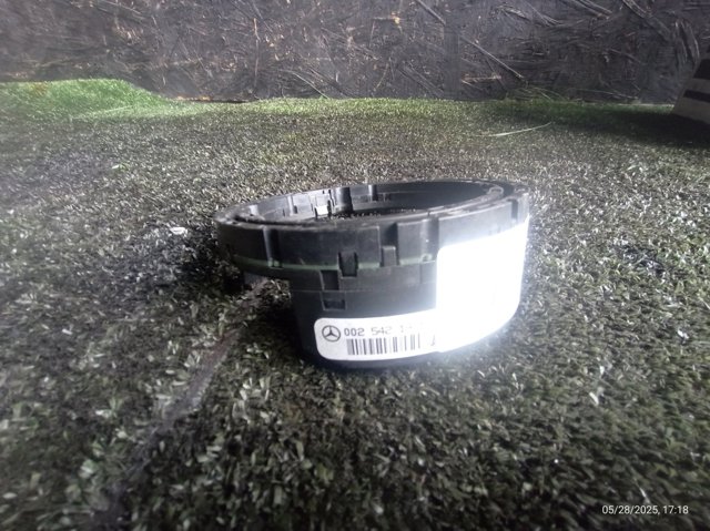 Датчик керма A0025421918 MERCEDES